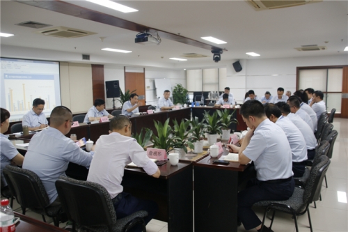 【管理纵横】激发斗志、深挖潜力  全力以赴完成经营目标任务——冰球突破网站集团召开2021年经营目标冲刺会
